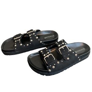 Black and gold studded sandals 7.5 NEW